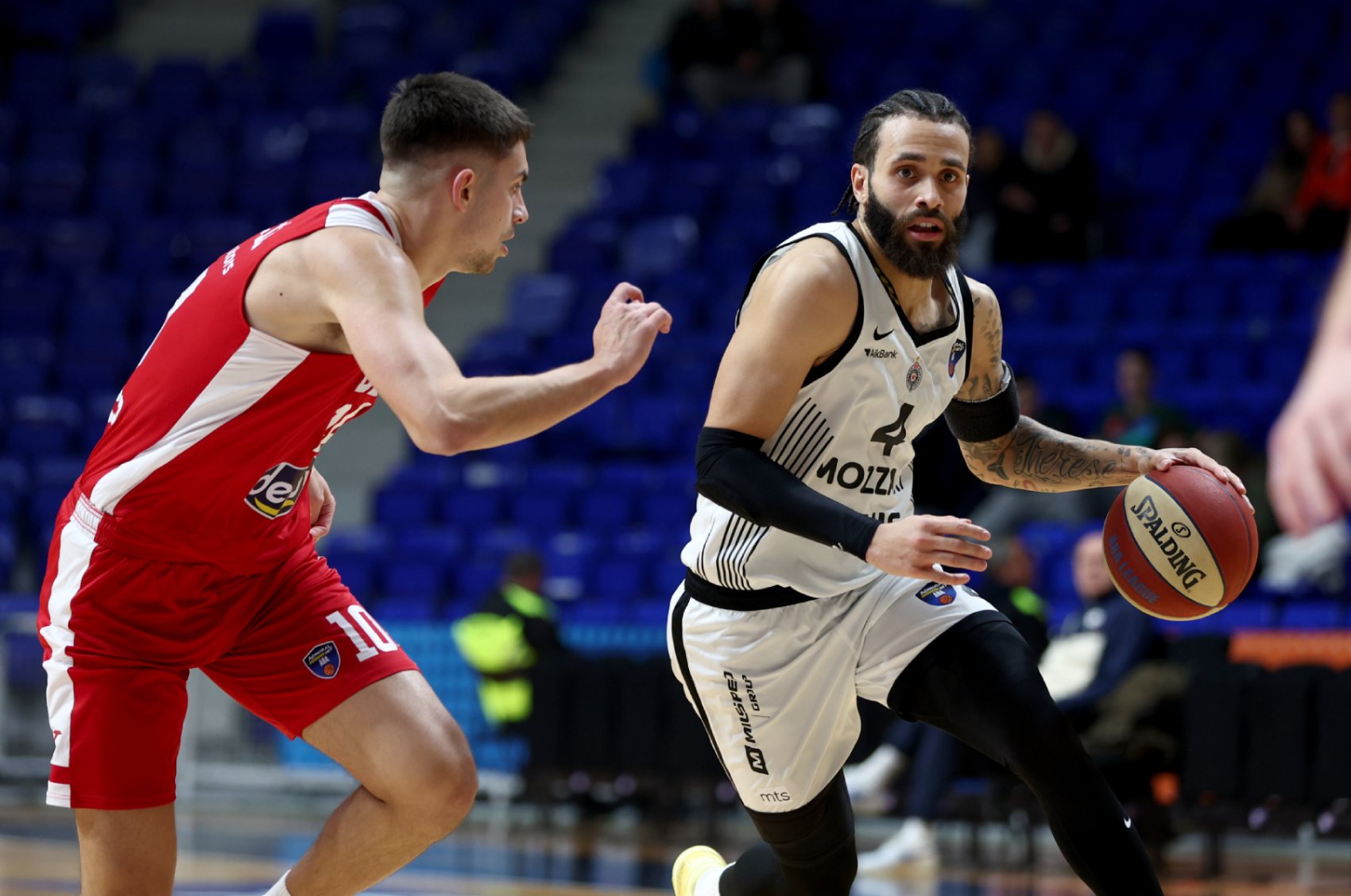 Duejn Vašington predvodio Partizan