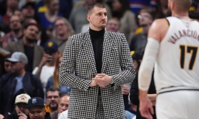 Nikola Jokić na meču Denvera i Bruklina