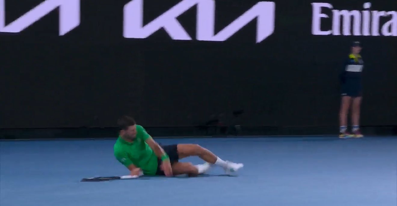 Novak Đoković pao