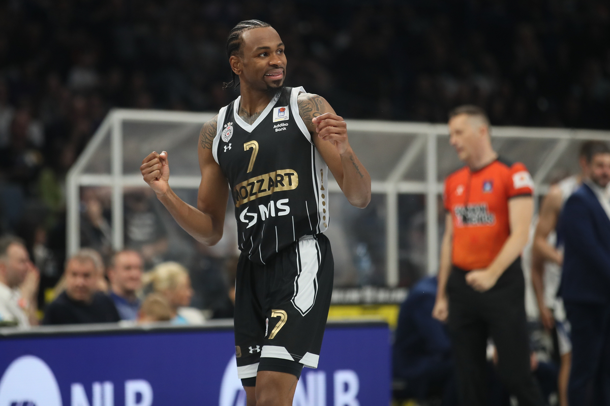KEVIN PUNTER Kevin Panter kosarkas Partizana na utakmici polufinala plejofa ABA lige protiv Buducnosti u hali Beogradska Stark Arena, Beograd 30.04.2024. godine Foto: Ivica Veselinov / MN PRESS KOSARKA, BASKETBALL, ABA LIGA, ABA LEAGUE, PARTIZAN, KK BUDUCNOST, PLAY OFF, PLEJOF, POLUFINALE, SEMIFINALS