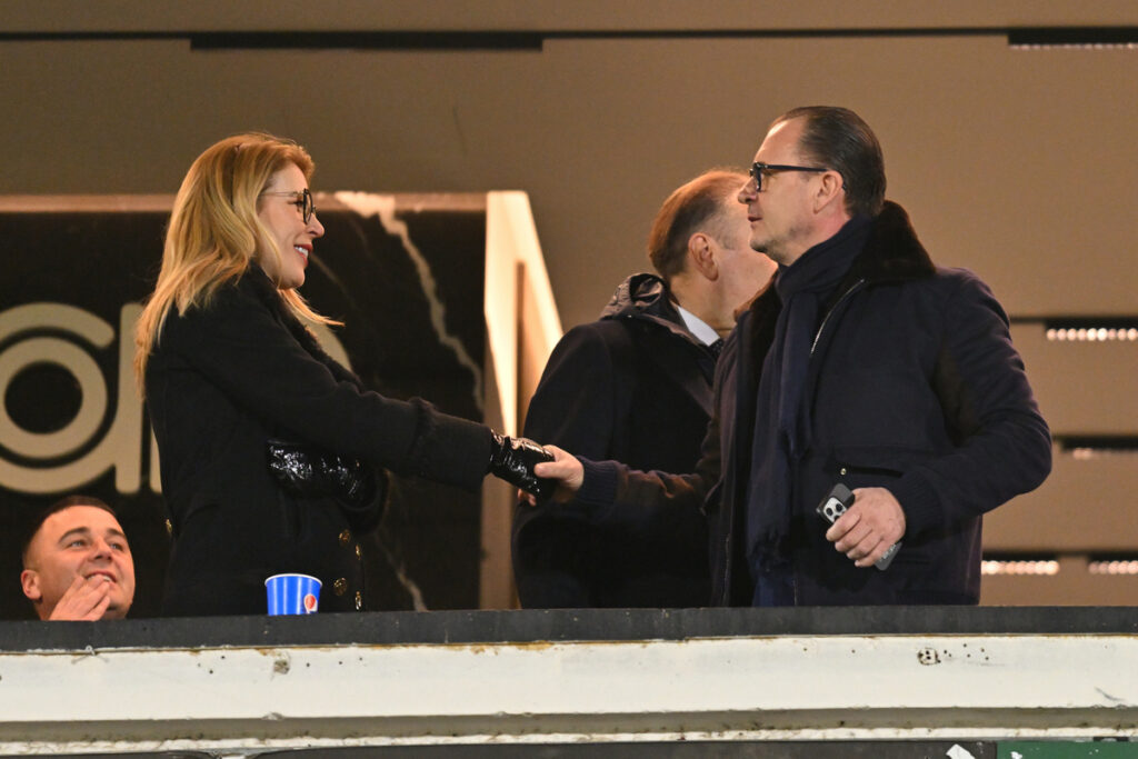 MILKA FORCAN clan UO i PREDRAG MIJATOVIC podpredsednik fudbalera Partizana na utakmici Superlige Prvenstva Srbije protiv Novog Pazara na stadionu Partizana, Beograd 09.11.2025. godine Foto: Marko Metlas
Fudbal, Partizan, Superliga Prvenstvo Srbije, Novi Pazar