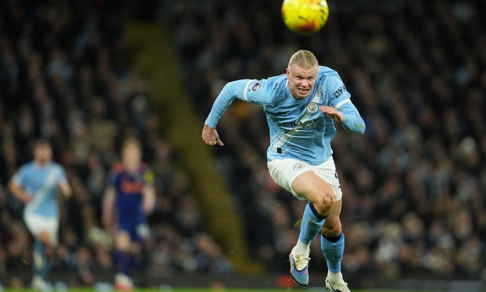 Manchester City's Erling Haaland runs for the ball during the English Premier League soccer match between Manchetser City nad Newcastle in Manchester, England, Saturday, Feb. 21, 2026. (AP Photo/Jon Super)