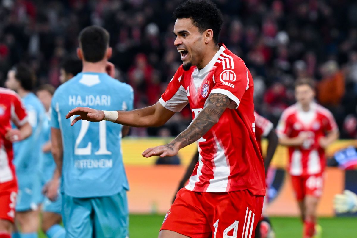 Bayern Munich's Luis Diaz celebrates scoring during the Bundesliga soccer match between Bayern Munich and TSG 1899 Hoffenheim in Munich, Germany, Sunday Feb. 8, 2026. (Sven Hoppe/dpa via AP)