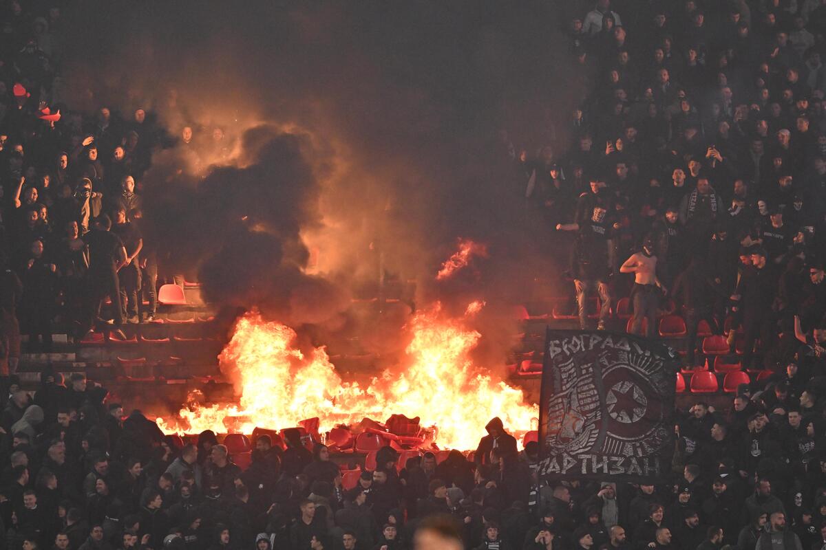 Navijači Partizana na utakmici Superlige Prvenstva Srbije protiv Crvene zvezde na stadionu Rajka Mitica, Beograd, 22.02.2026. godine Foto: Marko Metlas Fudbal, Crvena zvezda, Superliga Prvenstvo Srbije, Partizan