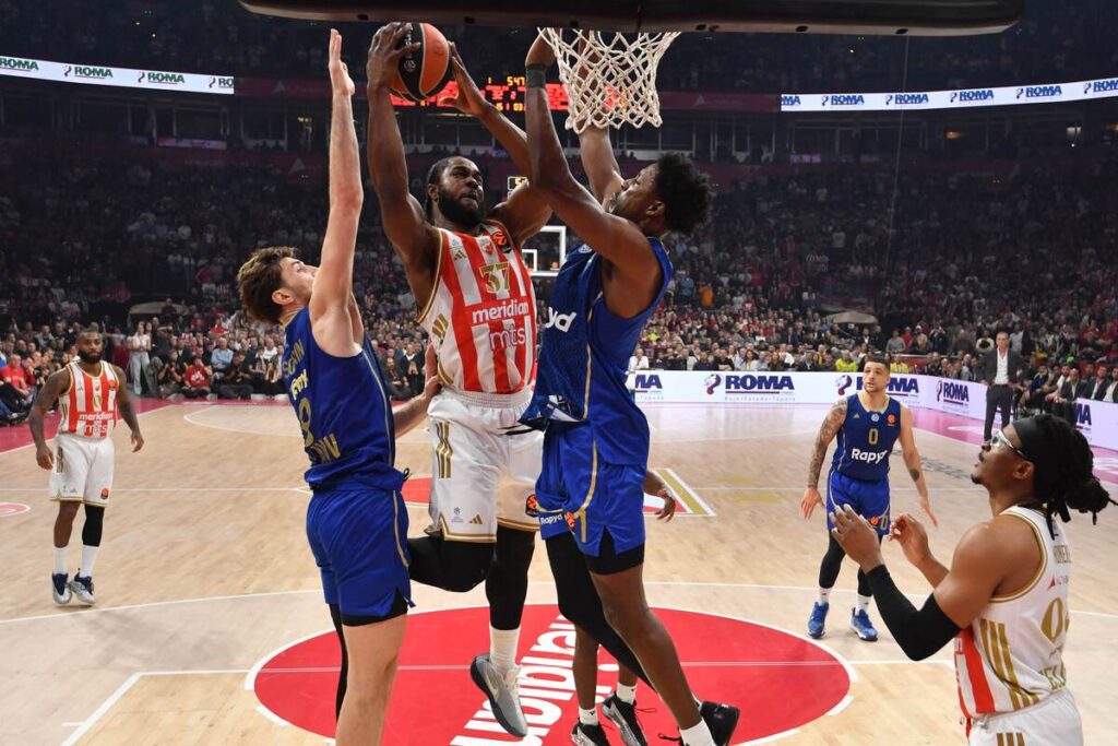 kosarkas Crvene zvezde na utakmici Evrolige protiv Makabija Tel Aviv u hali Beogradska arena, Beograd 06.02.2026. godine Foto: Marko Metlas Kosarka, Crvena zvezda, Evroliga, Makabi Tel Aviv