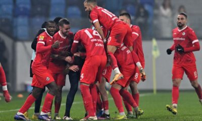 RADOST fudbalera IMT na utakmici Superlige Prvenstva Srbije protiv Partizana na stadionu Lagator, Loznica 20.12.2025. godine Foto: Marko Metlas Fudbal, Partizan, Superliga Prvenstvo Srbije, IMT