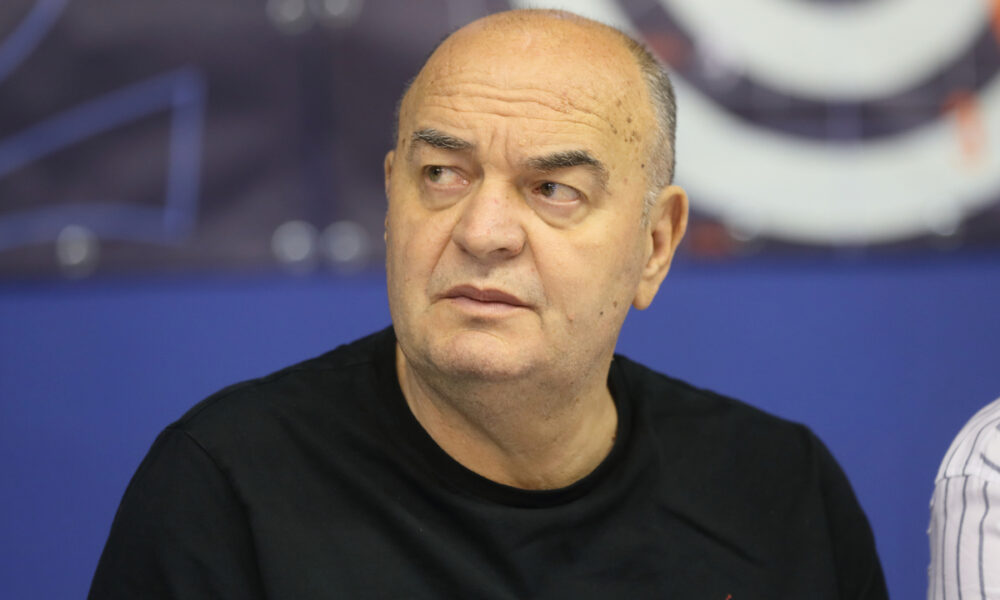 DUSKO VUJOSEVIC trener na seminaru Kosarkaska klinika Udruzenja kosarkaskih trenera Srbije UKTS u hali Ranko Zeravica hala Sportova, Beograd, 01.07.2022. godine Foto: Marko Metlas Kosarka, UKTS, Udruzenje kosarkaskih trenera, Kosarkaska klinika Dusan Ivkovic Duda