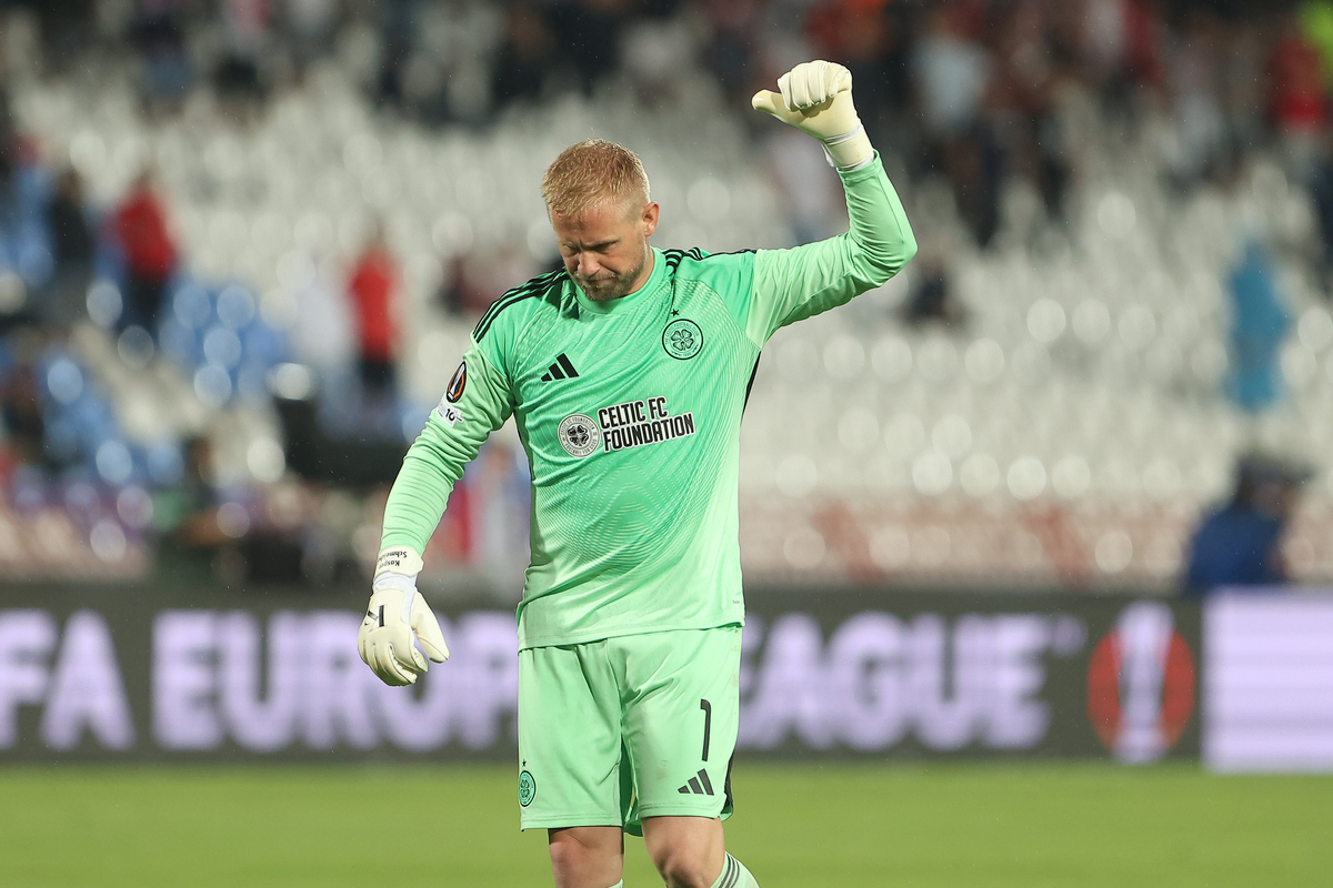 KASPER SCHMEICHEL Kasper Smajhel golman fudbaler Seltika na utakmici UEFA Lige Evropa protiv Crvene Zvezde na stadionu Rajko Mitic, Beograd 24.09.2025. godine Foto: Ivica Veselinov / MN PRESS FUDBAL, FOOTBALL, UEFA EUROPA LEAGUE, LIGA EVROPE, CRVENA ZVEZDA, RED STAR, SELTIK, CELTIC FC