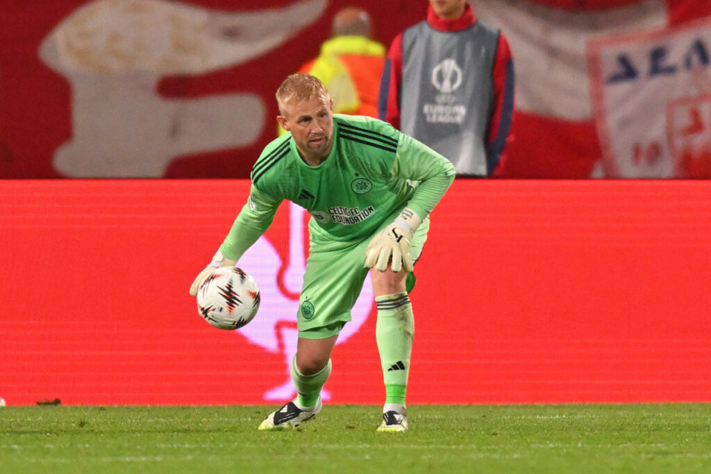 KASPER SCHMEICHEL Kasper Smajhel golman fudbalera Seltika Glazgov na utakmici UEFA Lige Evropa protiv Crvene zvezde na stadionu Rajko Mitic, Beograd 24.09.2025. godine Foto: Marko Metlas Fudbal, Crvena zvezda, UEFA Liga Evropa, Seltik Glazgov