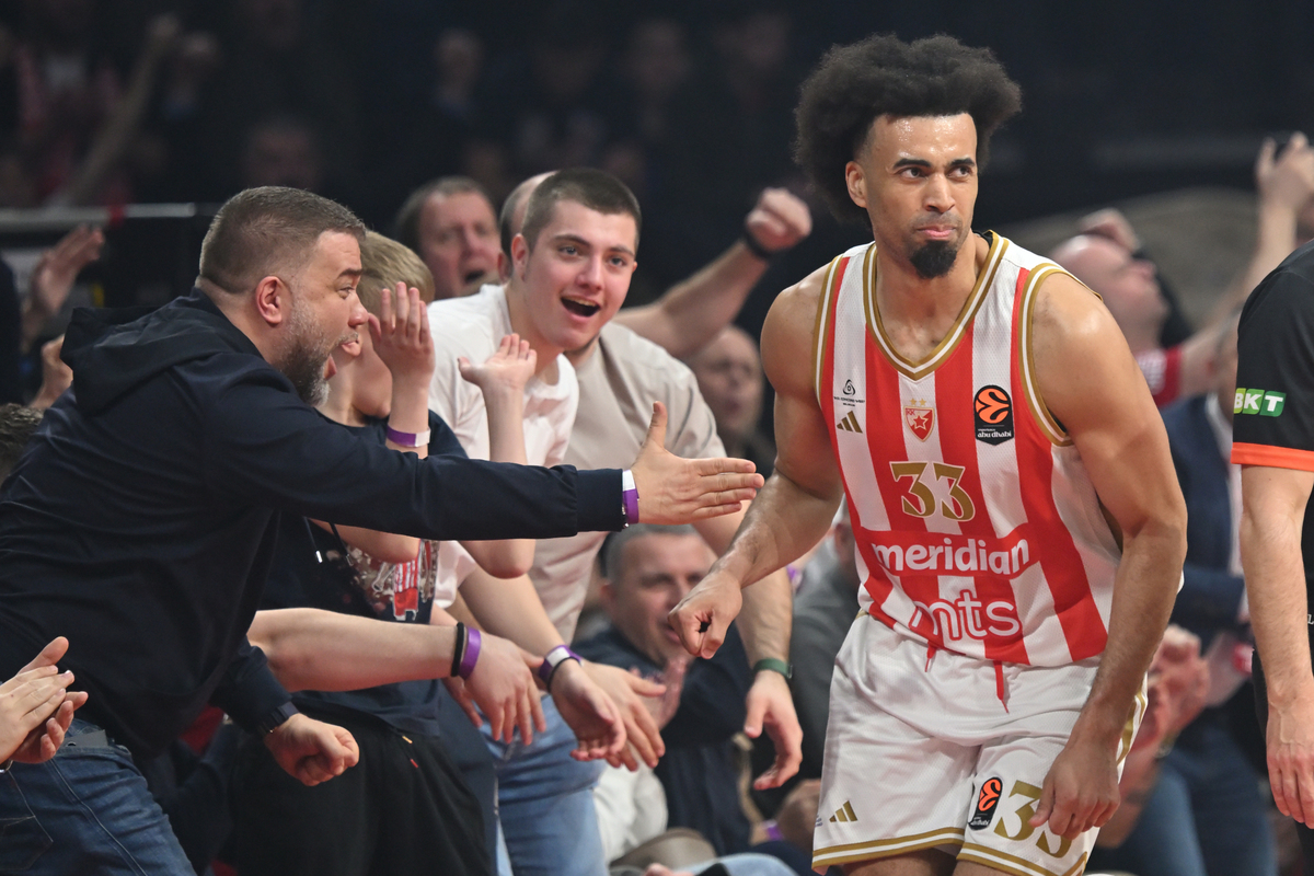JORDAN NWORA Dzordan Nvora kosarkas Crvene zvezde na utakmici Evrolige protiv Anadolu Efesa Istanbul u hali Beogradska arena, Beograd 25.02.2026. godine Foto: Marko Metlas Kosarka, Crvena zvezda, Evroliga, Anadolu Efes Istanbul