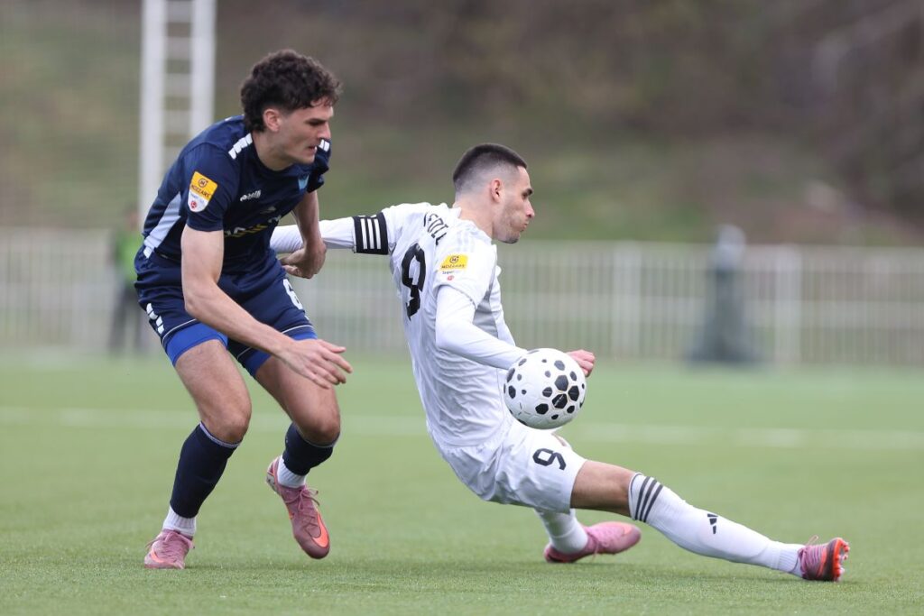 fudbaler Cukarickog na utakmici Mocart Superlige protiv Zeleznicara na stadionu Cukarickog, Beograd 22.03.2026. godine Foto: Ivica Veselinov / MN PRESS FUDBAL, FOOTBALL, MOZZART SUPERLIGA, PRVENSTVO SRBIJE, NATIONAL CHAMPIONSHIP, FK CUKARICKI, FK ZELEZNICAR PANCEVO