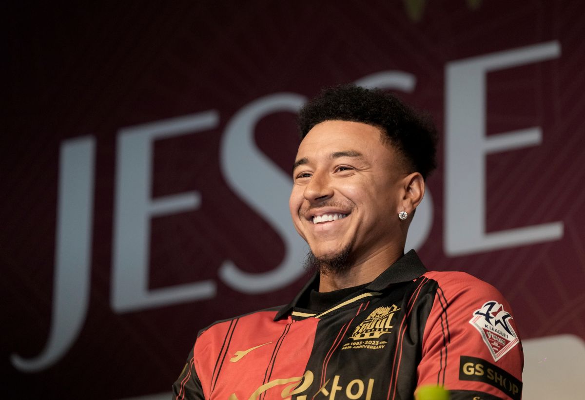 ILE - Jesse Lingard smiles during a press conference as he joins FC Seoul, the K League 1 club, at Seoul Word Cup Stadium in Seoul, South Korea, Feb. 8, 2024. (AP Photo/Ahn Young-joon, File)