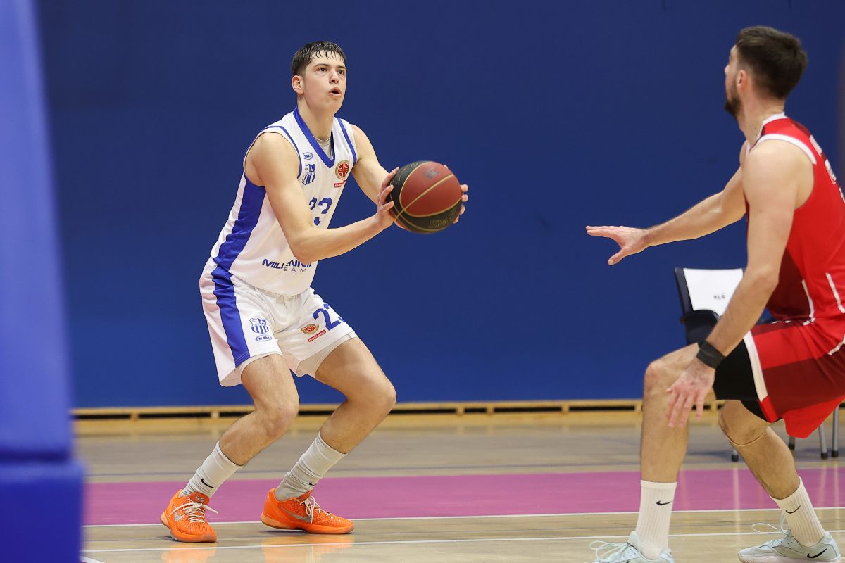 VLADIMIR KONTIC kosarkas OKK Beograda na utakmici Kosarkaske Lige Srbije protiv Vojvodine u Trening centru Dejan Milojevic, Beograd 10.01.2026. godine Foto: Ivica Veselinov / MN PRESS KOSARKA, BASKETBALL, KLS, OKK BEOGRAD, VOJVODINA
