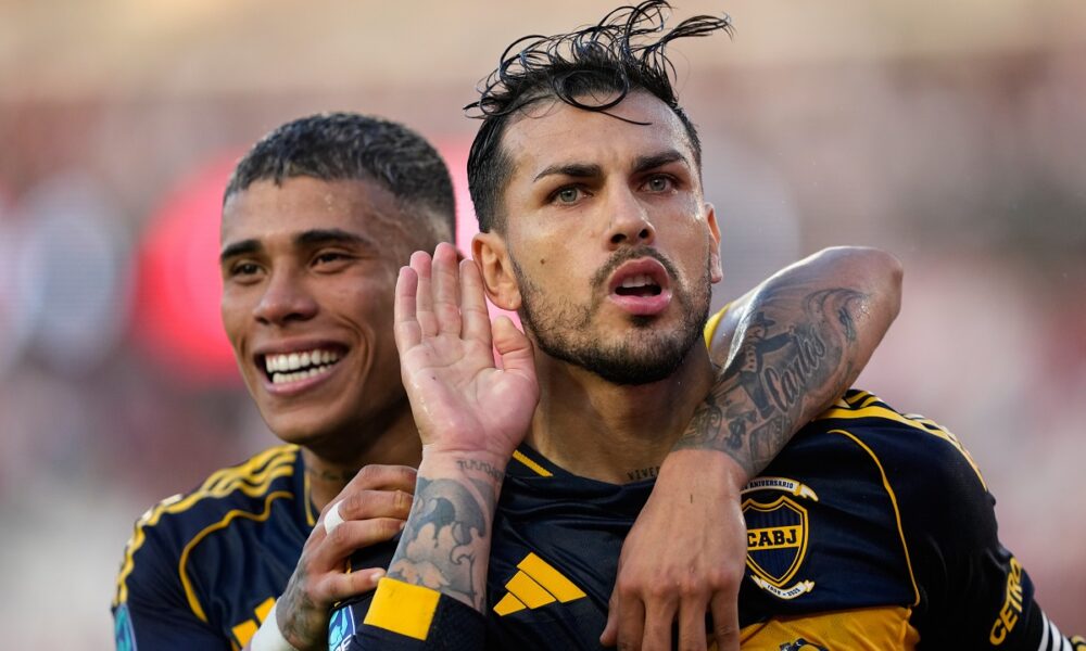 Boca Juniors' Leandro Paredes celebrates scoring from the penalty spot his side's opening goal against River Plate during an Argentine soccer league match in Buenos Aires, Argentina, Sunday, April 19, 2026. (AP Photo/Natacha Pisarenko)