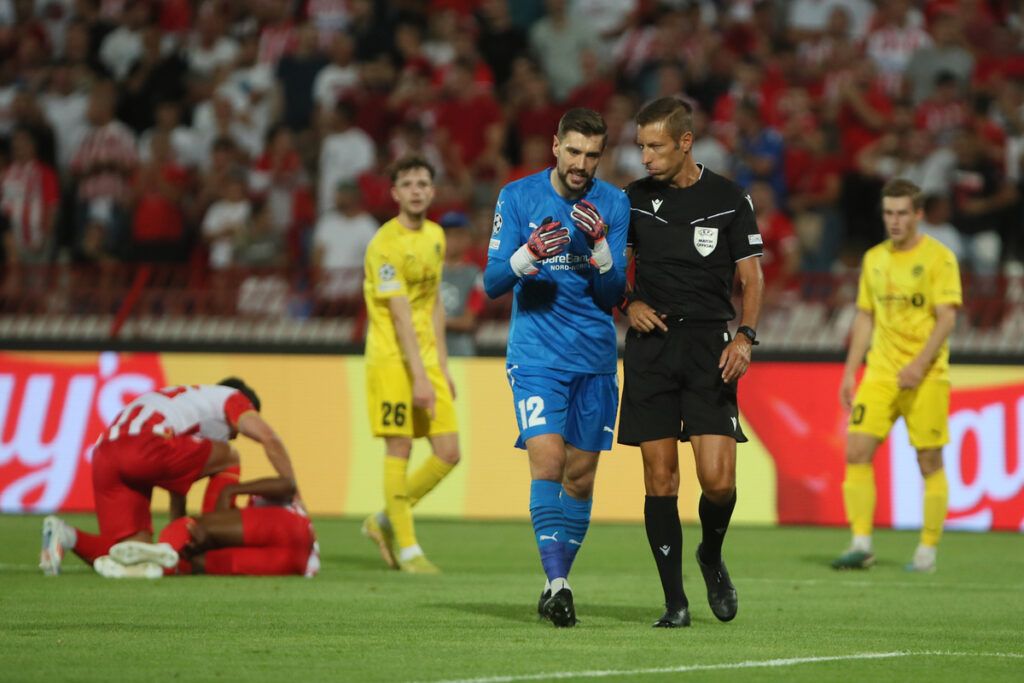 NIKITA KHAIKIN Nikita Haikin golman fudbalera Bode Glimta na utakmici kvalifikacija za UEFA Ligu Sampiona protiv Crvene zvezde na stadionu Rajko Mitic, Beograd 28.08.2024. godine Foto: Ivica Veselinov / MN PRESS
 FUDBAL, FOOTBALL, UEFA CHAMPIONS LEAGUE, LIGA SAMPIONA, CRVENA ZVEZDA, RED STAR, BODO GLIMT, BODE GLIMT