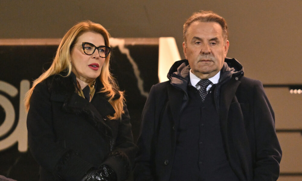 MILKA FORCAN clan UO i RASIM LJAJIC predsednik fudbalera Partizana na utakmici Superlige Prvenstva Srbije protiv Novog Pazara na stadionu Partizana, Beograd 09.11.2025. godine Foto: Marko Metlas Fudbal, Partizan, Superliga Prvenstvo Srbije, Novi Pazar