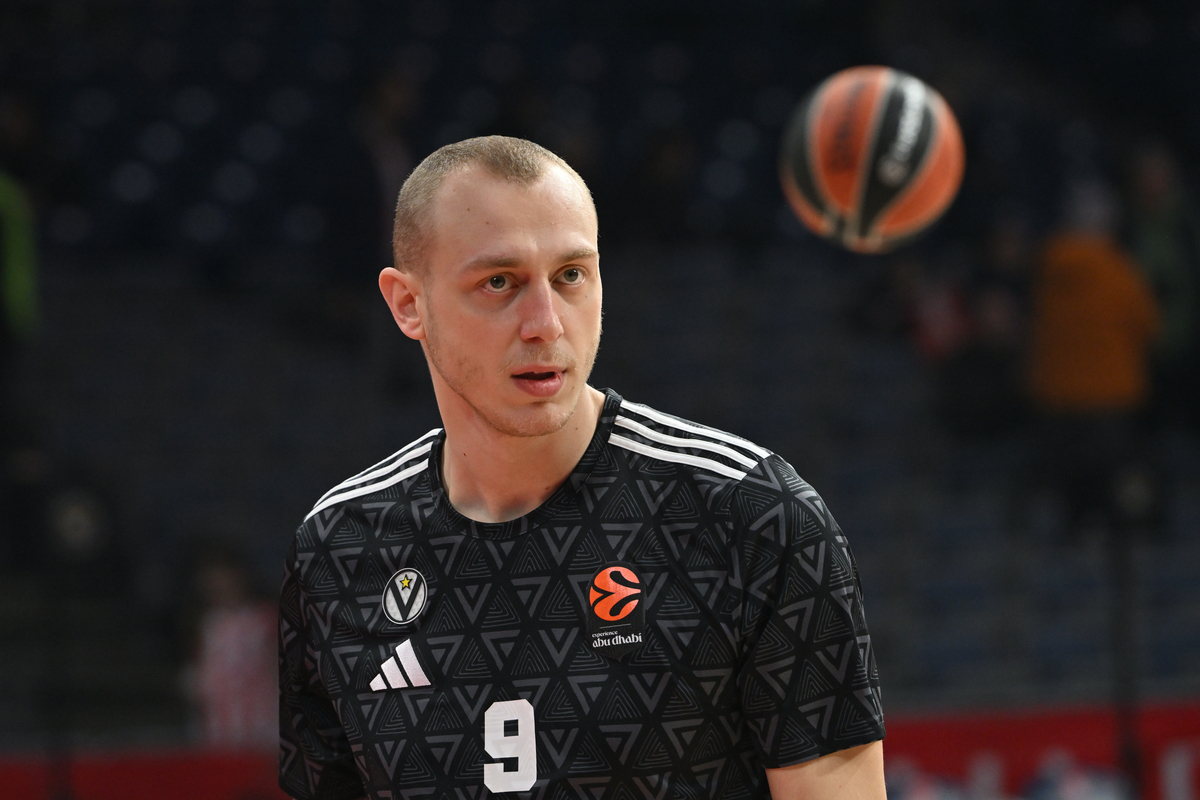 ALEN SMAILAGIC kosarkas Virtusa Bolonja na utakmici Evrolige protiv Crvene zvezde u hali Beogradska arena, Beograd 19.12.2025. godine Foto: Marko Metlas Kosarka, Crvena zvezda, Evroliga, Virtus Bolonja