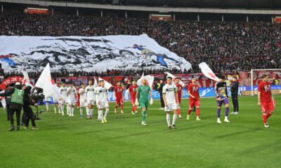DELIJE navijaci fudbalera Crvene zvezde na utakmici Superlige Prvenstva Srbije protiv Partizana na stadionu Rajka Mitica, Beograd, 22.02.2026. godine Foto: Marko Metlas Fudbal, Crvena zvezda, Superliga Prvenstvo Srbije, Partizan