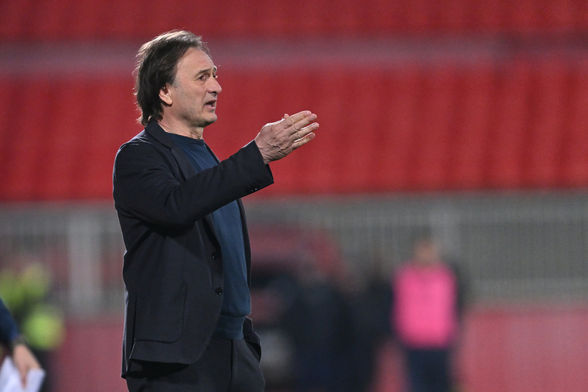 MIROSLAV TANJGA trener fudbalera Vojvodine Novi Sad na utakmici Superlige Prvenstva Srbije protiv Partizana na stadionu Karadjordje, Novi Sad 08.03.2026. godine Foto: Marko Metlas Fudbal, Partizan, Superliga Prvenstvo Srbije, Vojvodina Novi Sad