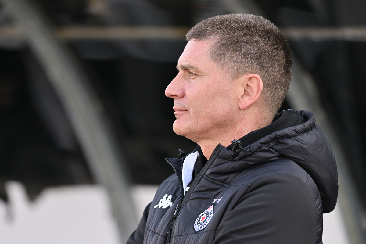 SRDJAN BLAGOJEVIC trener fudbalera Partizana na utakmici Superlige Prvenstva Srbije protiv TSC Backa Topola na stadionu Partizana, Beograd 14.03.2026. godine Foto: Marko Metlas Fudbal, Partizan, Superliga Prvenstvo Srbije, TSC Backa Topola