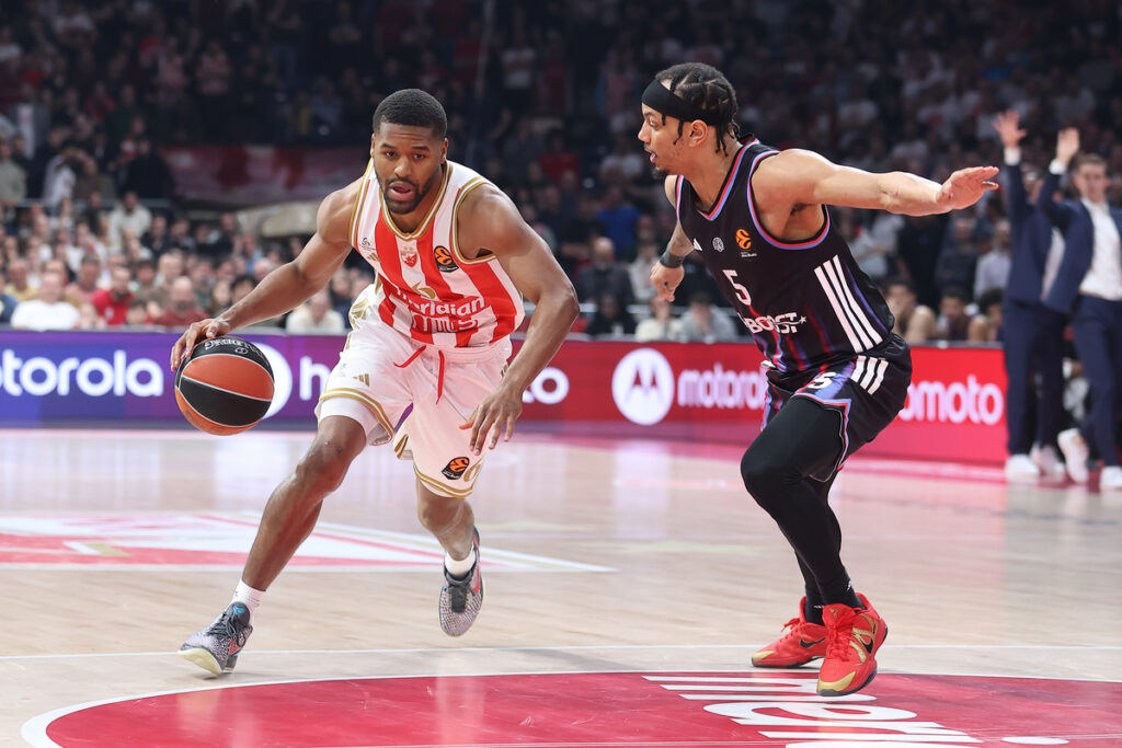 kosarkas Crvene Zvezde na utakmici Evrolige protiv Pariza u hali Beogradska Arena, Beograd 07.04.2026. godine Foto: Ivica Veselinov / MN PRESS KOSARKA, BASKETBALL, EVROLIGA, EUROLEAGUE, CRVENA ZVEZDA, PARIS, PARIZ