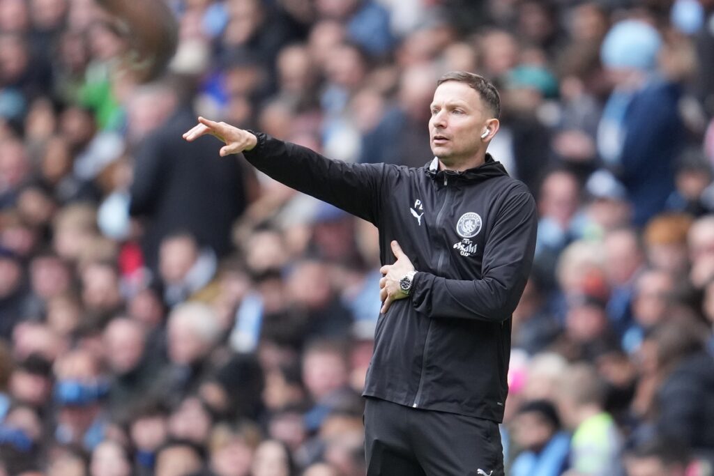 Manchester City's assistant manager Pepijn Lijnders gives instructions during the FA Cup quarter-final soccer match between Manchester City and Liverpool in Manchester, England, Saturday, April 4, 2026. (AP Photo/Jon Super)