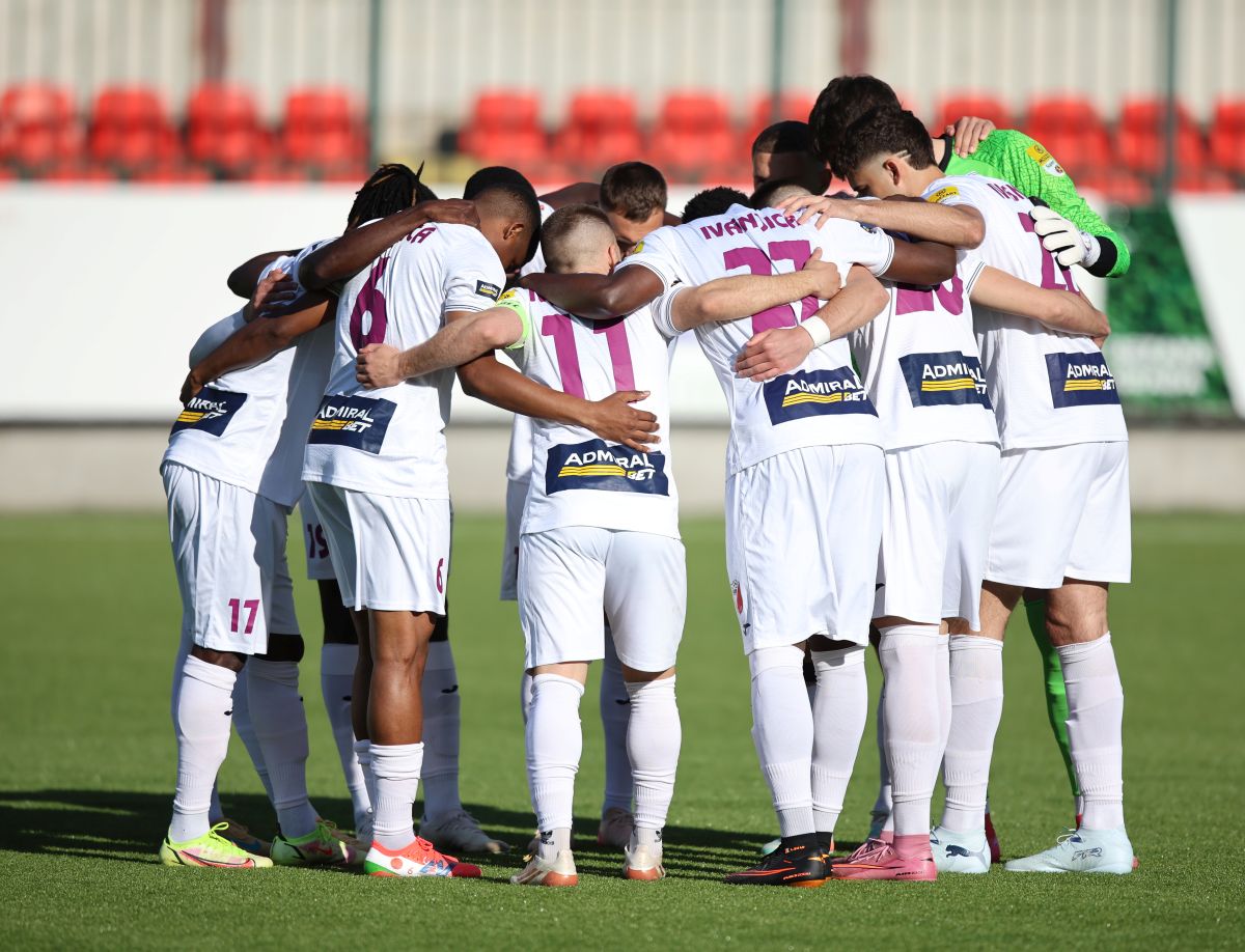Fudbaleri Javora, na prvenstvenoj utakmici protiv Zeleznicara, na stadionu kraj Moravice. Ivanjica, 08.04.2026. foto: MN Press / tdj Fudbal, Javor, Zeleznicar