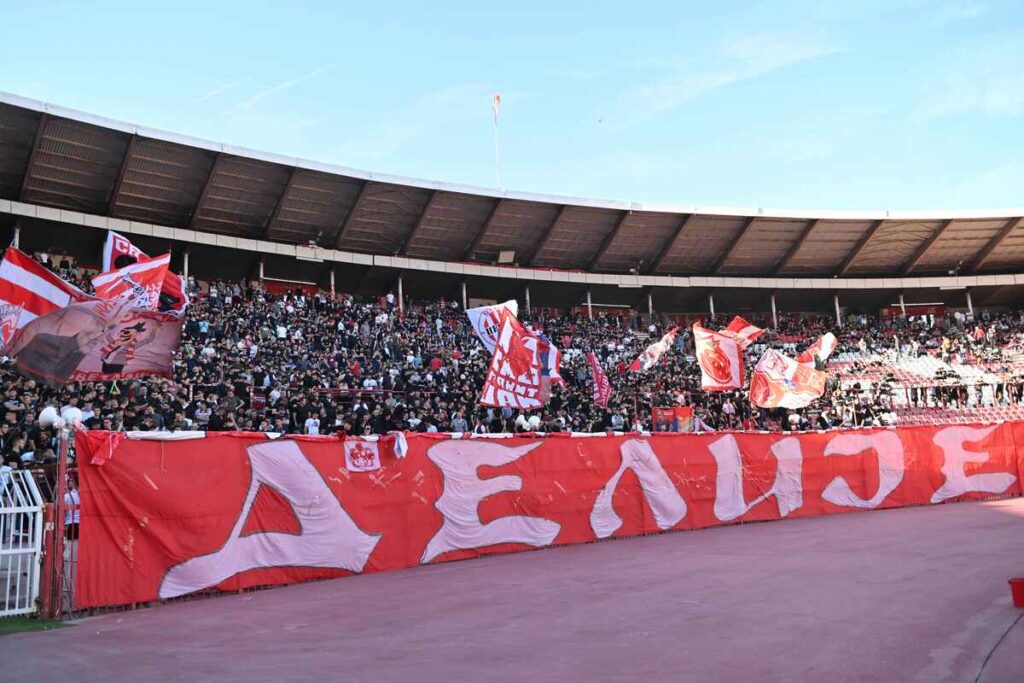 Navijači Crvene zvezde na utakmici Superlige Prvenstva Srbije protiv Partizana na stadionu Rajka Mitica, Beograd, 26.04.2026. godine Foto: Marko Metlas Fudbal, Crvena zvezda, Superliga Prvenstvo Srbije, Partizan