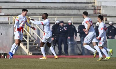 ALIAKSANDR SHASTSIUK Aliaksandr Sascjuk, GREGORY ARIYIBI OMOGBOLAHAN Gregori Arijibi Omogbolahan radost fudbalera Radnickog Nis na utakmici Superlige Prvenstva Srbije protiv Radnickog Kragujevac na stadionu Cair, Nis, 08.02.2026. godine Foto: Mladjan Ivanovic / MN PRESS Fudbal, Radnicki Nis, Superliga Prvenstvo Srbije, Radnicki Kragujevac