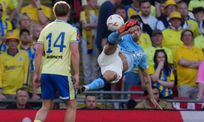 Manchester City's Tijjani Reijnders shoots during the FA Cup semifinal soccer match between Manchester City and Southampton in Manchester, England, Saturday, April 25, 2026. (AP Photo/Kin Cheung)