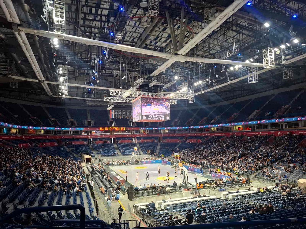 Prazne tribine u Beogradskoj areni na meču Partizan - Sloboda Užice na početku plej-ofa KLS, Košarkaške Superlige Srbije