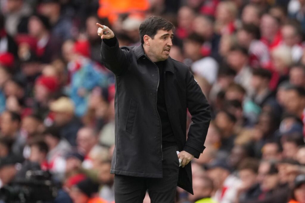 Bournemouth's head coach Andoni Iraola reacts during the Premier League soccer match between Arsenal and Bournemouth in London, England Saturday, April 11, 2026. (AP Photo/Dave Shopland)