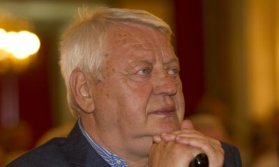 Vladimir Cvetkovic bivsi direktor fudbalera Crvene zvezde na obelezavanju 20 godina od osvajanja pehara Kupa Sampiona u Bariju u Skupsstini grada 31.05.2011. godine Foto: Marko Metlas