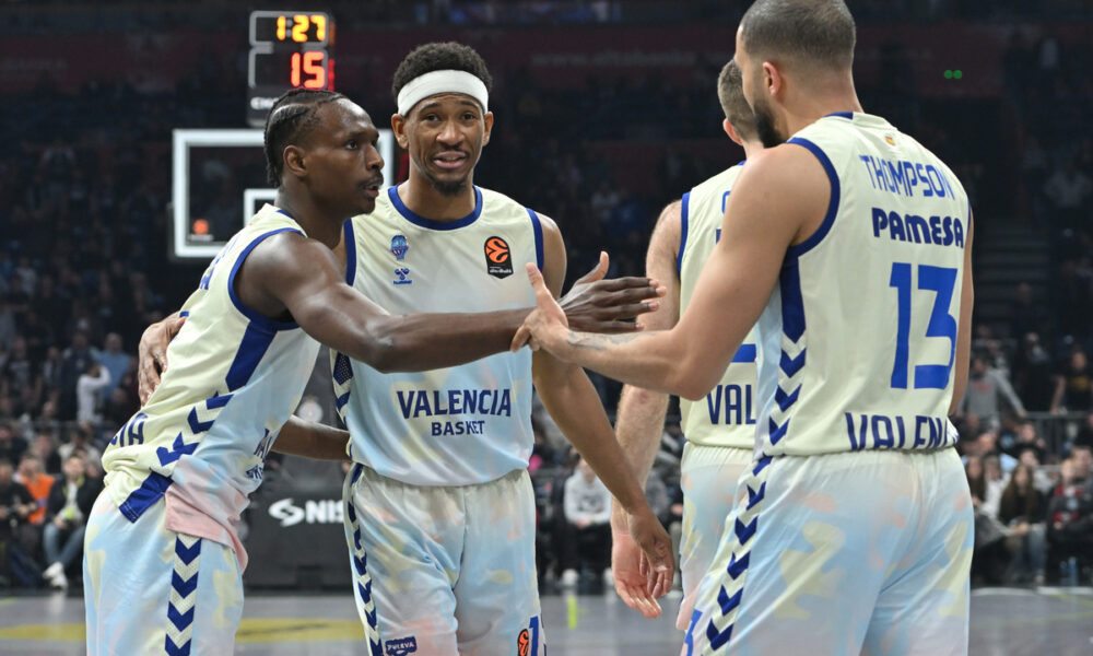 BRANCOU BADIO Branku Badio, KAMERON TAYLOR Kameron Tejlor, DARIUS THOMPSON Darius Tomson kosarkasi Valensije na utakmici Evrolige protiv Partizana u hali Beogradska arena, Beograd 27.03.2026. godine Foto: Marko Metlas Kosarka, Partizan, Evroliga, Valensija