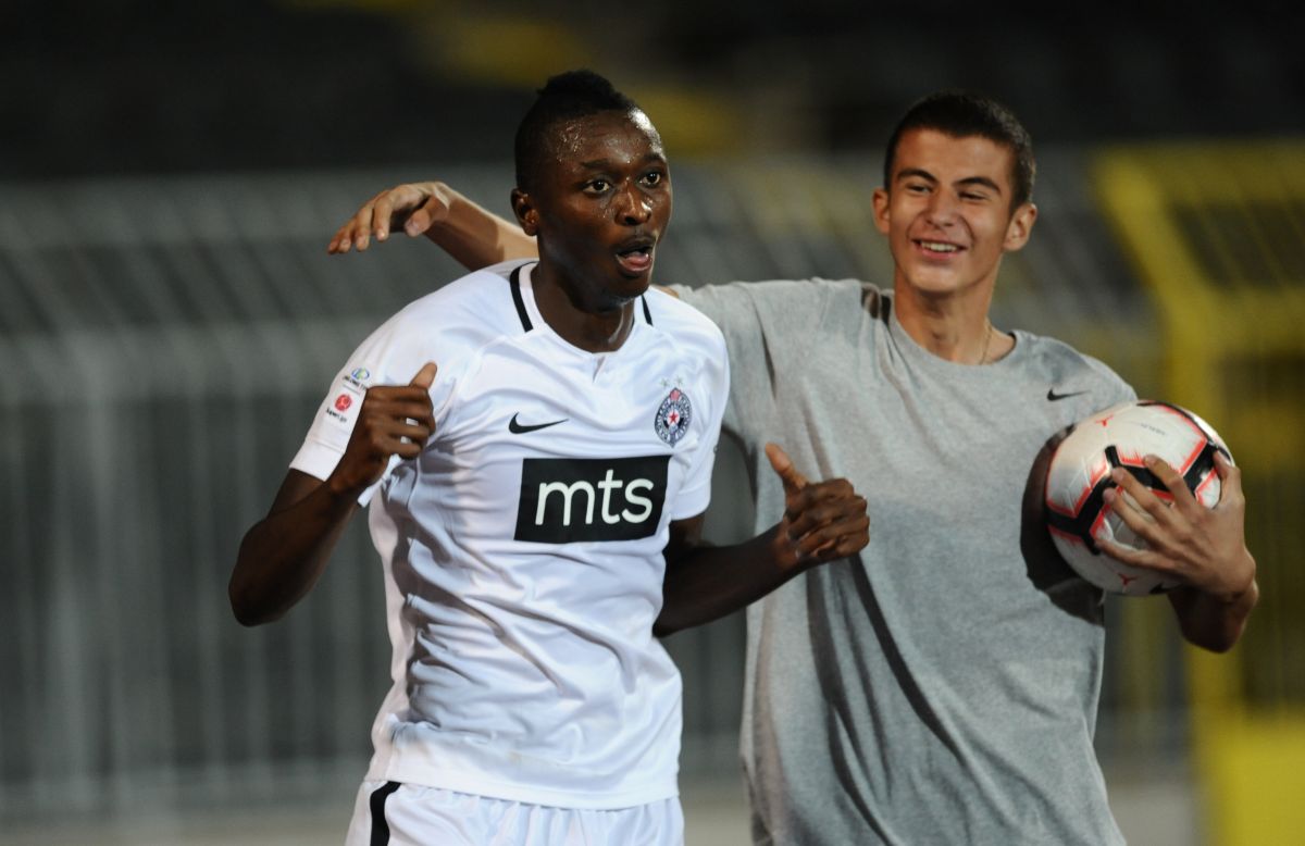 UMAR SADIQ Umar Sadik, fudbaler Partizana, proslavlja gol na prvenstvenoj utakmici protiv TSC, na stadionu JNA. Belgrade, 01.09.2019. foto: Nebojsa Parausic Fudbal, Partizan, TSC Backa Topola, Radost