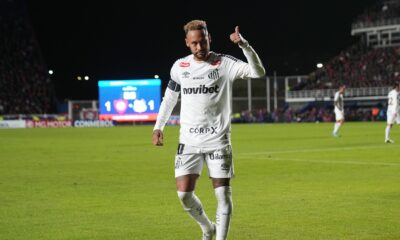 Neymar of Brazil's Santos reacts during a Copa Sudamericana Group D soccer match against Argentina's San Lorenzo in Buenos Aires, Argentina, Tuesday, April 28, 2026. (AP Photo/Rodrigo Abd)